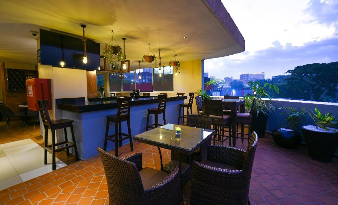 Arcadia Suites - Kampala Exteriör bild